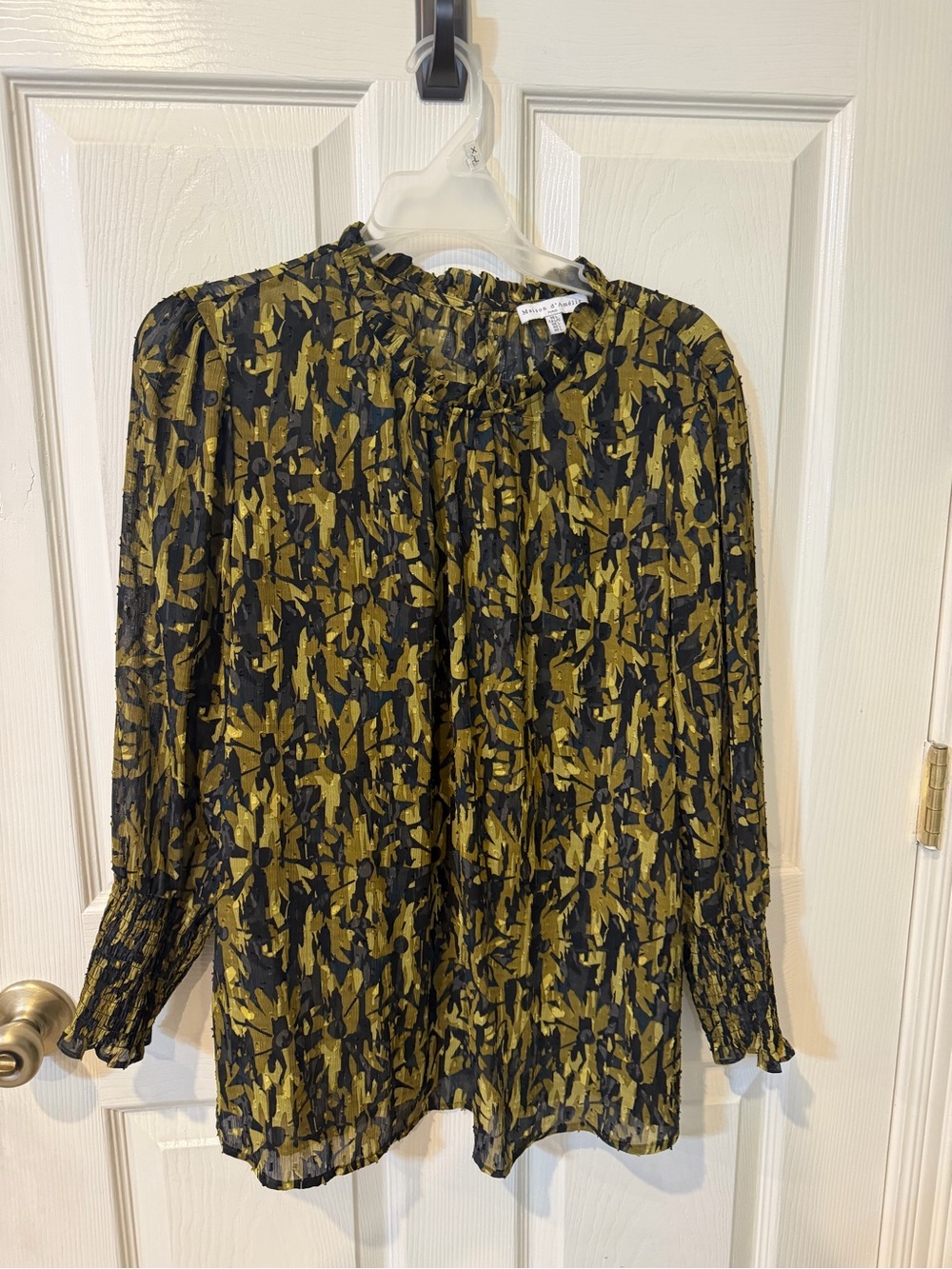 Printed Tie-Neck Blouse in Black & Olive